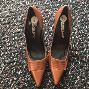 Charles David pump size 39